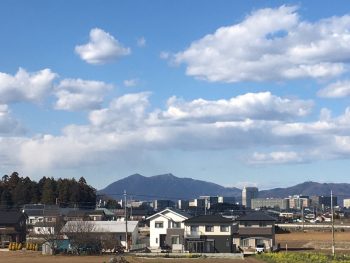 晴天の現場からです！  土浦市　外壁塗装　専門店 コバヤシ建装　工事部　典子です。